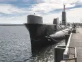 Das U-Boot in Sassnitz liegt am Kai, bereit für Besucher.