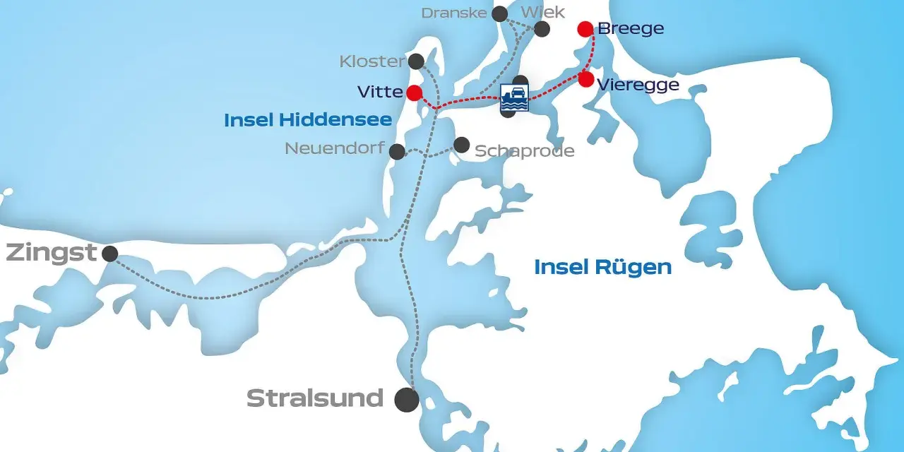 Karte zeigt Fährverbindungen zu Inseln wie Hiddensee und Rügen. Breege Hafen ist ein wichtiger Anlegepunkt.