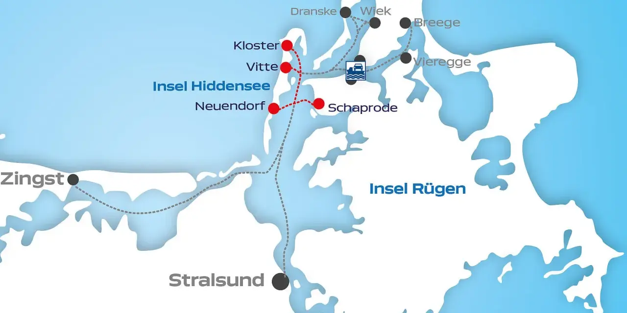 Karte der Insel Rügen und Hiddensee mit Fährverbindungen. Der Hafen Schaprode ist ein wichtiger Knotenpunkt.